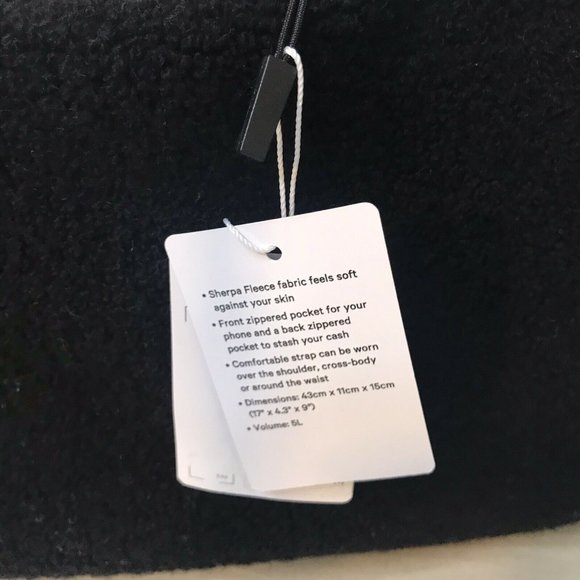 Lululemon Crossbody Belt Bag Black Wool  XBody 5L - Picture 8 of 8